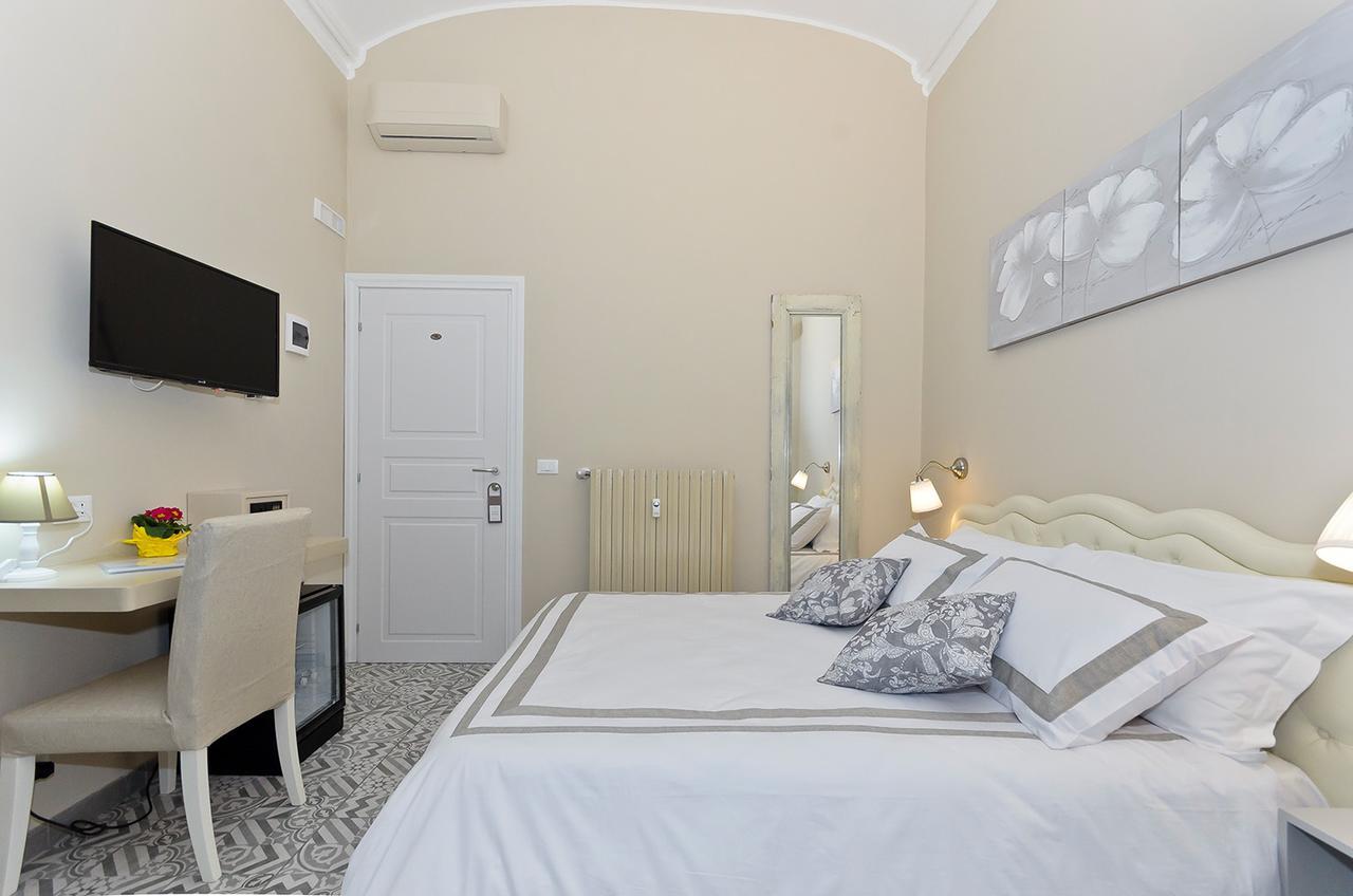 Tohouse 2* Turín